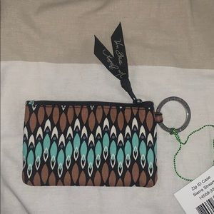 Vera Bradley zip id